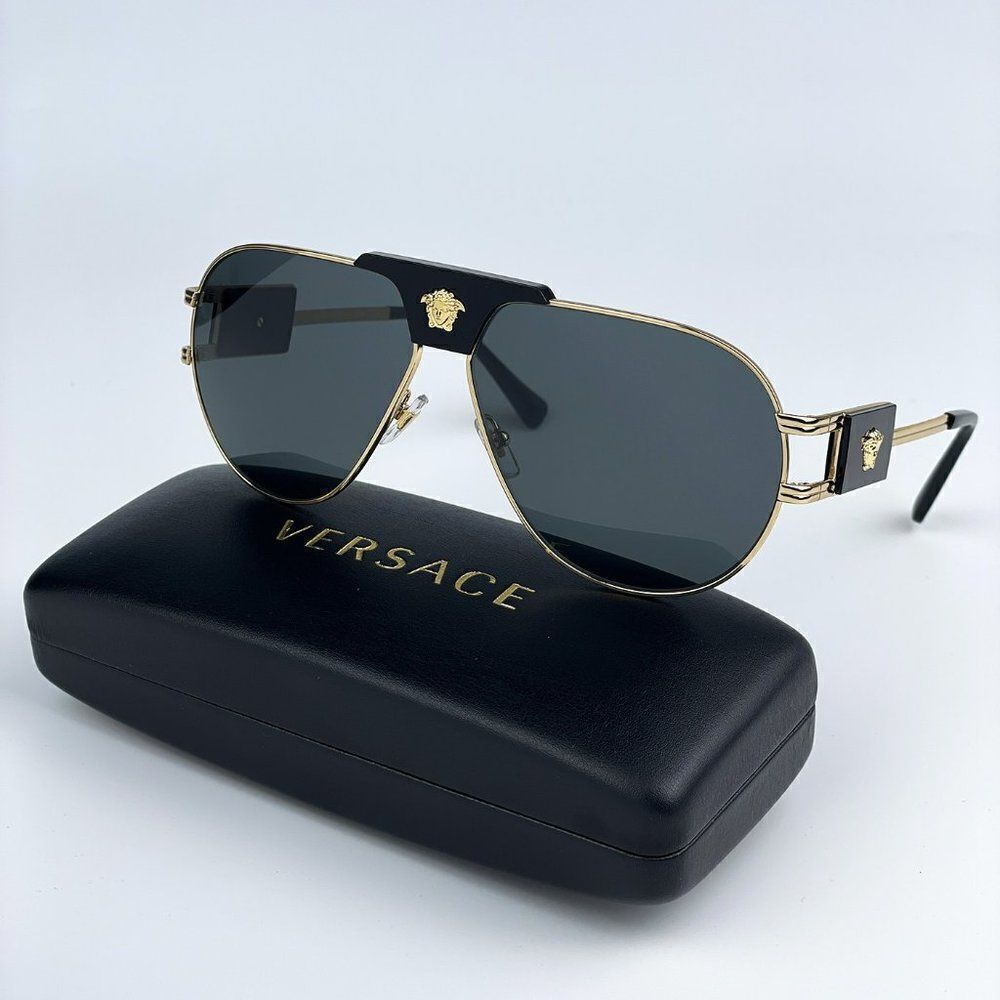 NEW Versace VE2252 100287 BRAND NEW Gold Dark Grey Metal Pilot Unisex Sunglasses